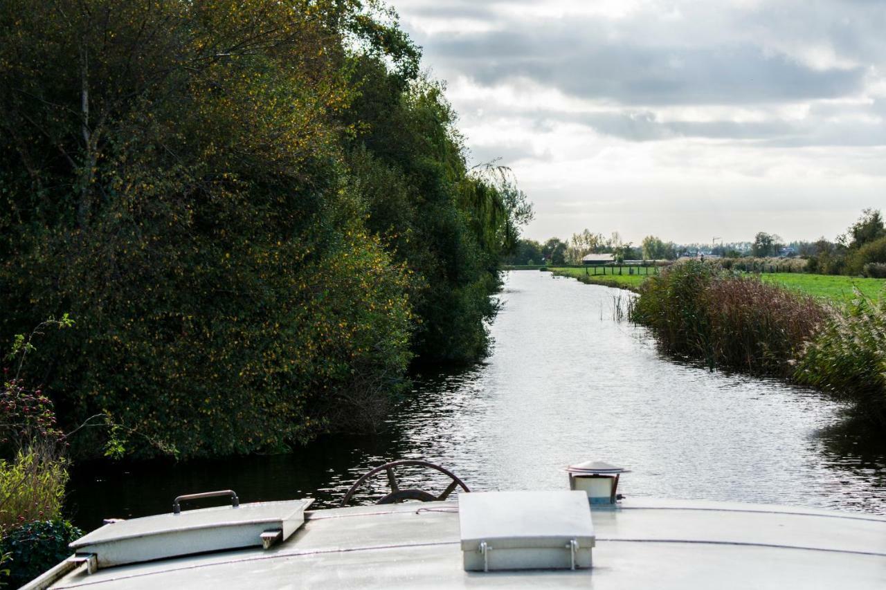 Houseboat Vinkeveen Esterno foto